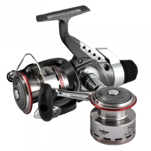 Катушка DAIWA Megaforce безынерц.